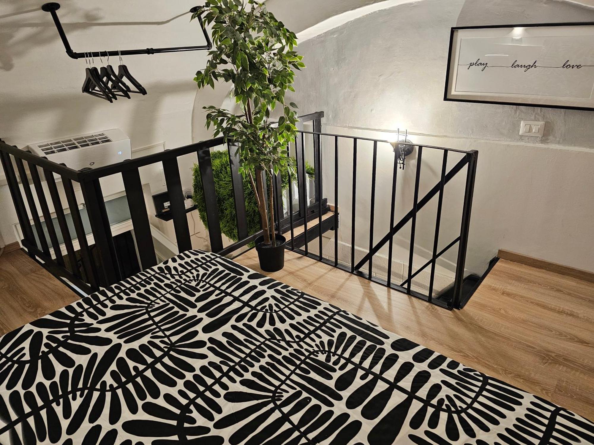 Sea Side Bari Apartment Exterior photo